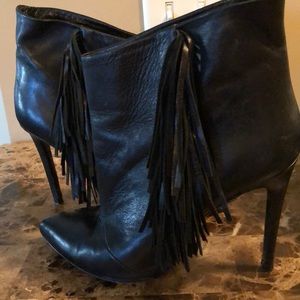 BARBARA BUI HEEL GLOVE LEATHER BLK  FRINGE BOOTIE